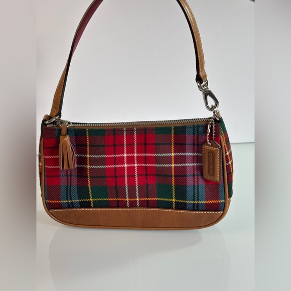 Coach | Festive Tartan Plaid Demi Pouch *Rare* #8935/#6094 - Picture 4 of 12